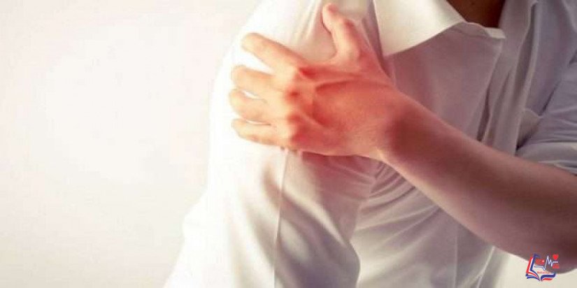 خلع الكتف dislocated shoulder